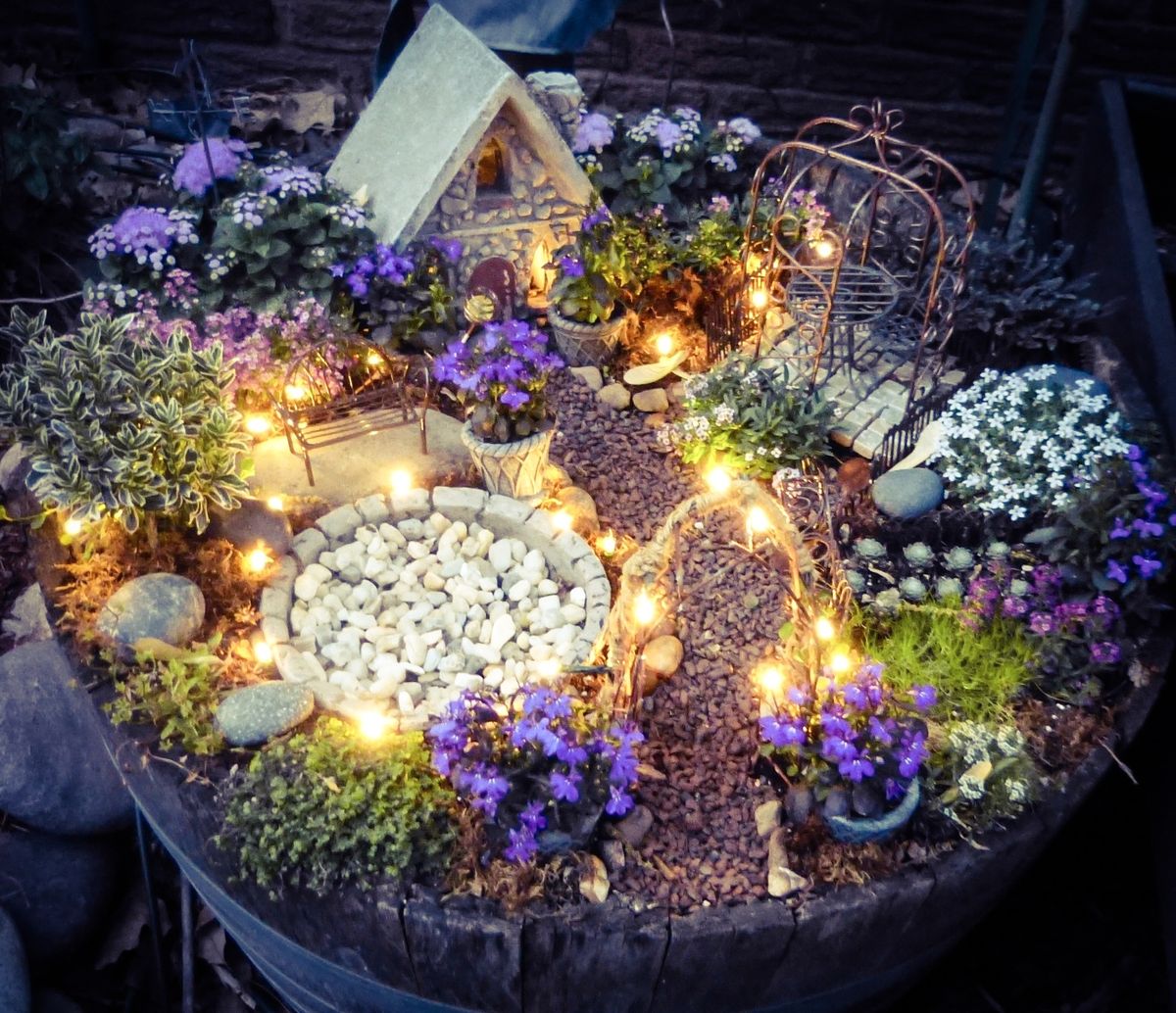 Fairy Garden Ideas: Some Enchanted Evening
