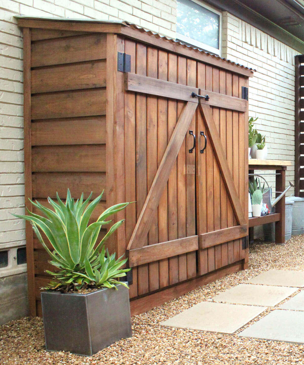 A Wooden Small Storage Shed Ideas