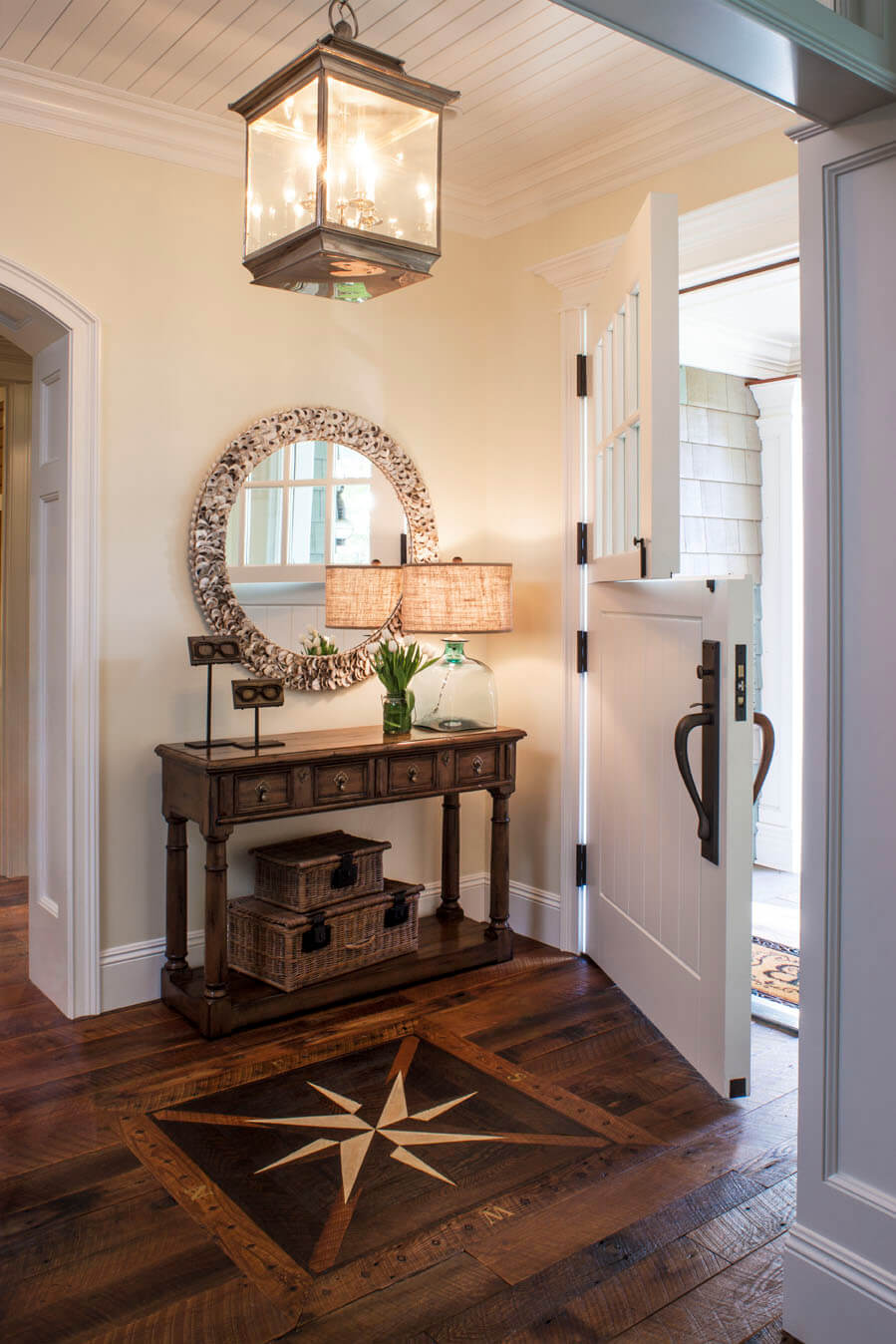 Oversized Entry Light Welcomes with Warmth