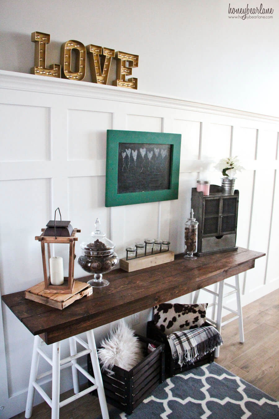Create a Table with Reclaimed Wood