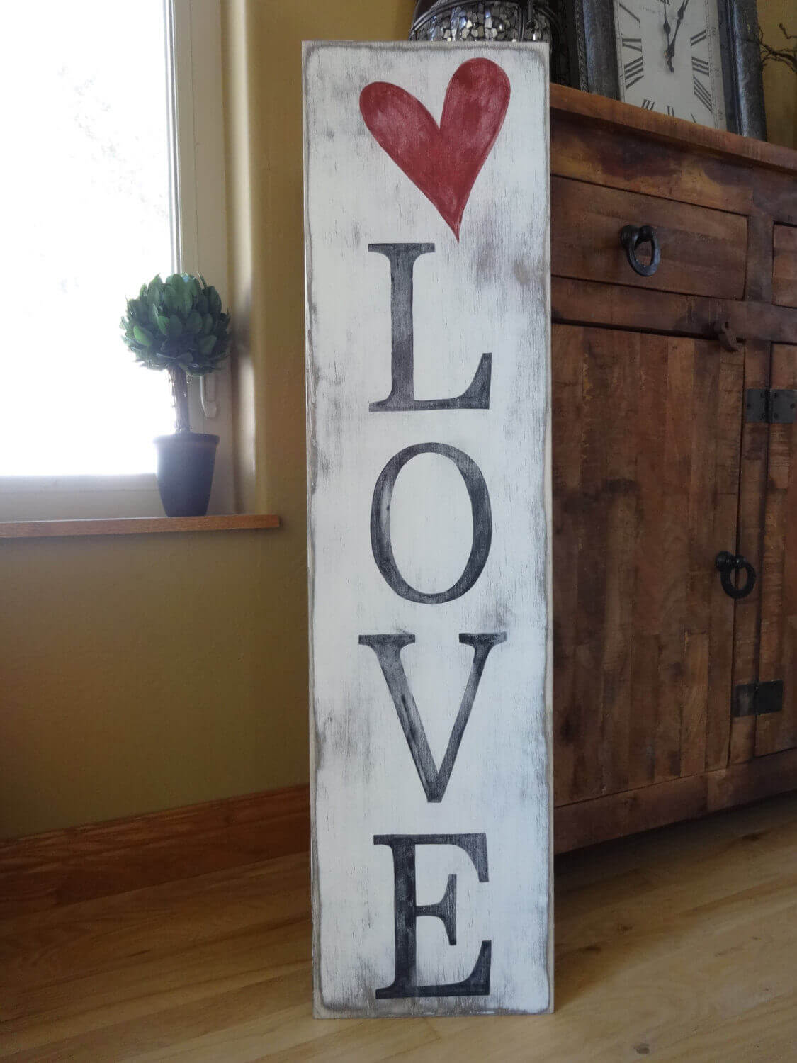 Whitewashed Shabby Chic Vertical Board