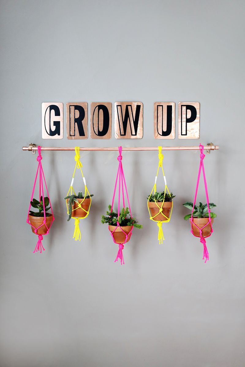 COPPER PIPE HANGING PLANTER (CUTE + EASY!)