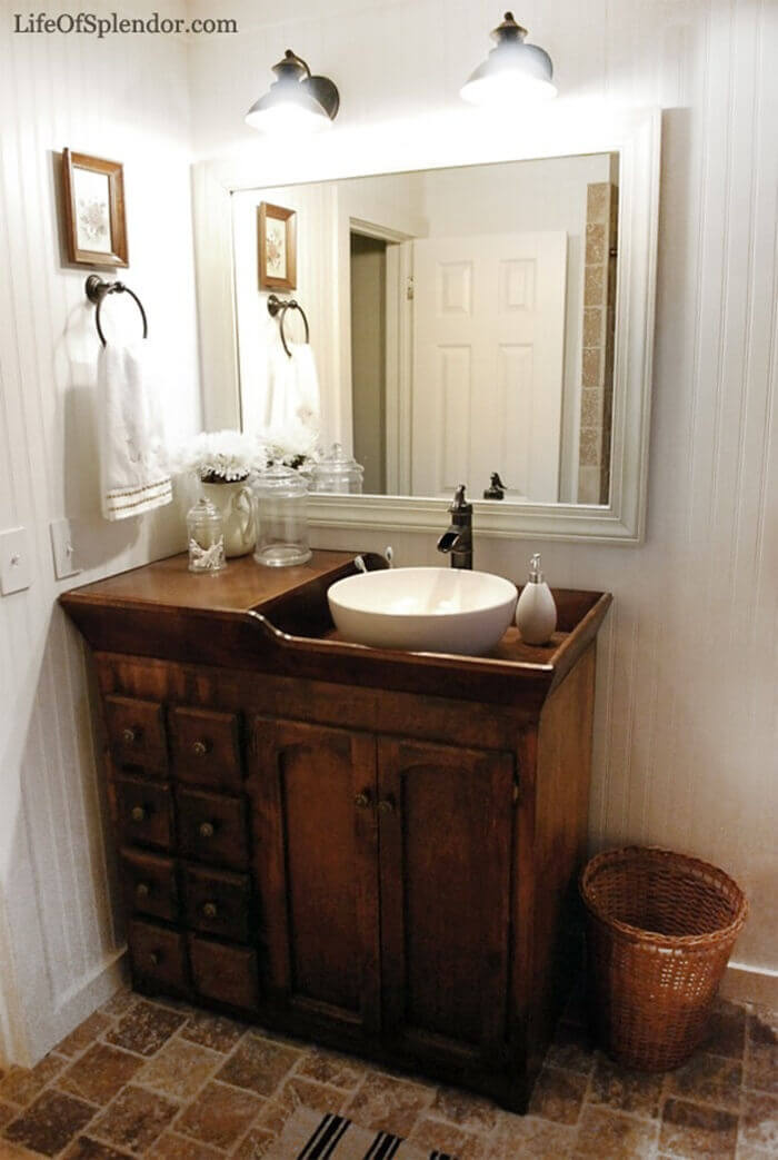 One-Sink Bathroom Table with Dark Wood