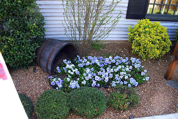 Spilled Flower Pot Ideas