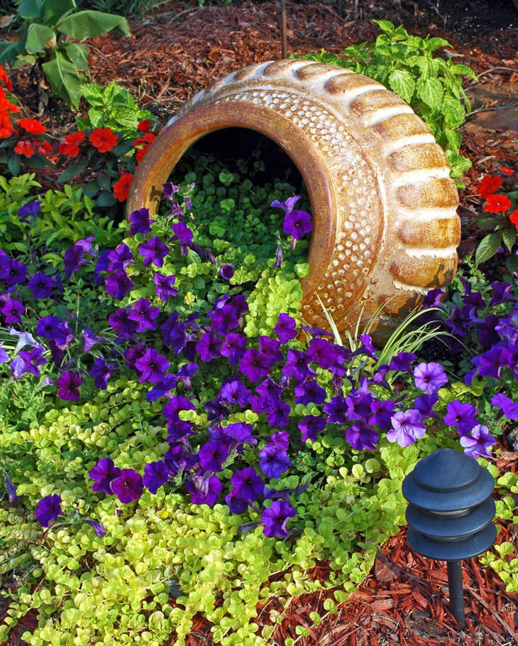 Spilled Flower Pot Ideas