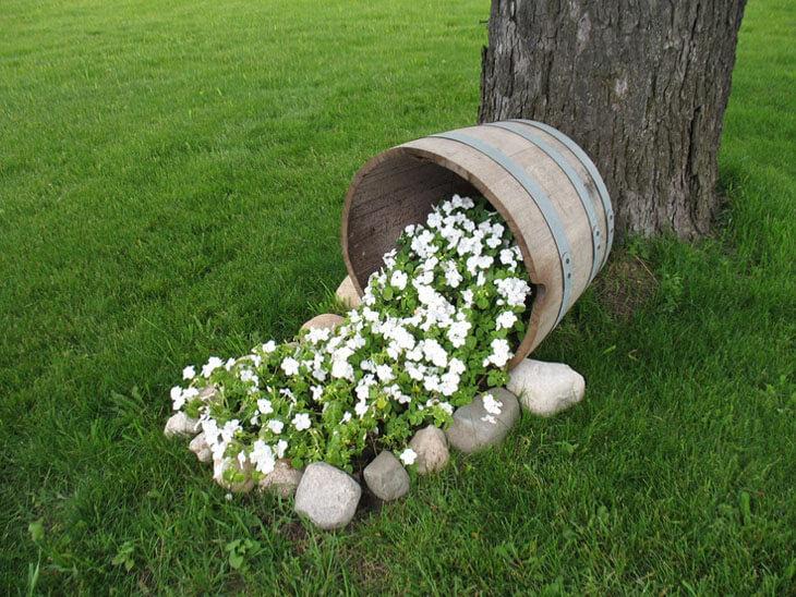 Spilled Flower Pot Ideas