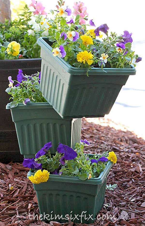 DIY Flower Tower Ideas: How’d They Do That? Balanced Planters