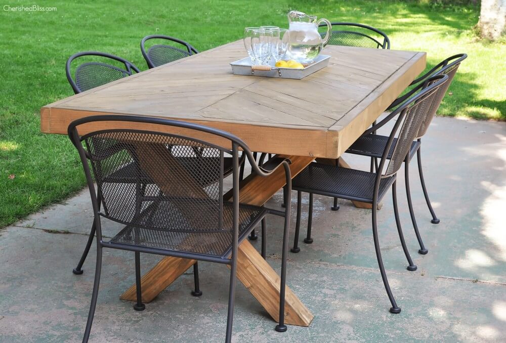 DIY Outdoor Furniture Projects: Deck-To-Dining Room Wooden Table