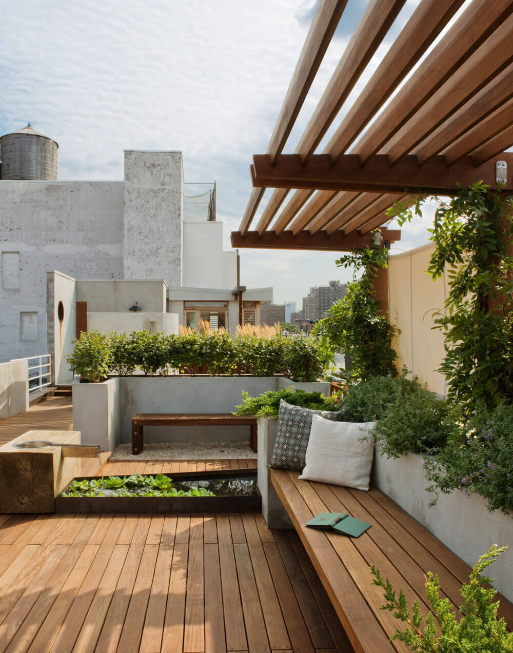 DIY Pergola Ideas: Urban Escape Rooftop Pergola