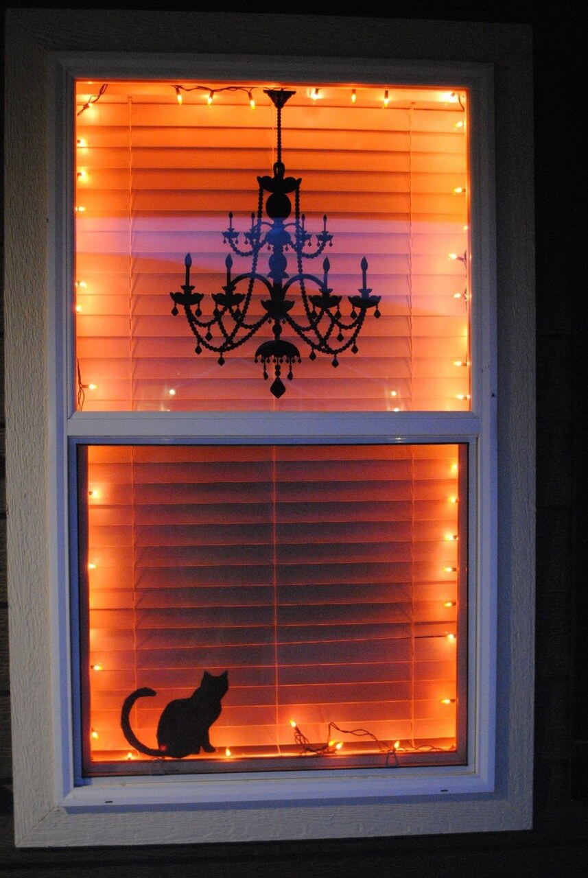 Black Cat Silhouette Halloween Decoration | DIY Halloween Window Decoration Ideas