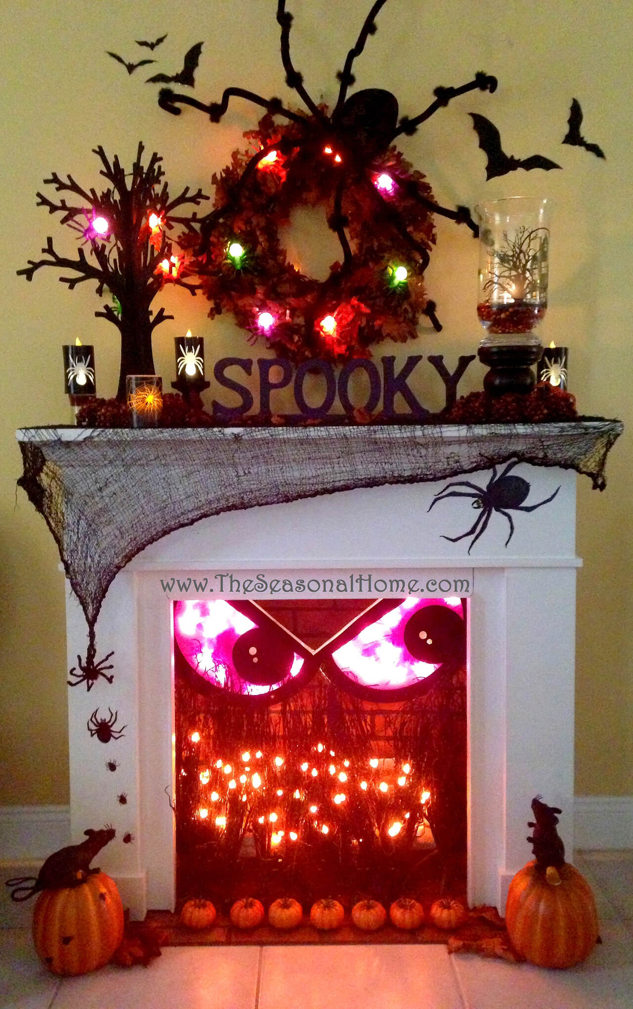 Spooky Fireplace Crackles with Fun | DIY Indoor Halloween Decorating Ideas