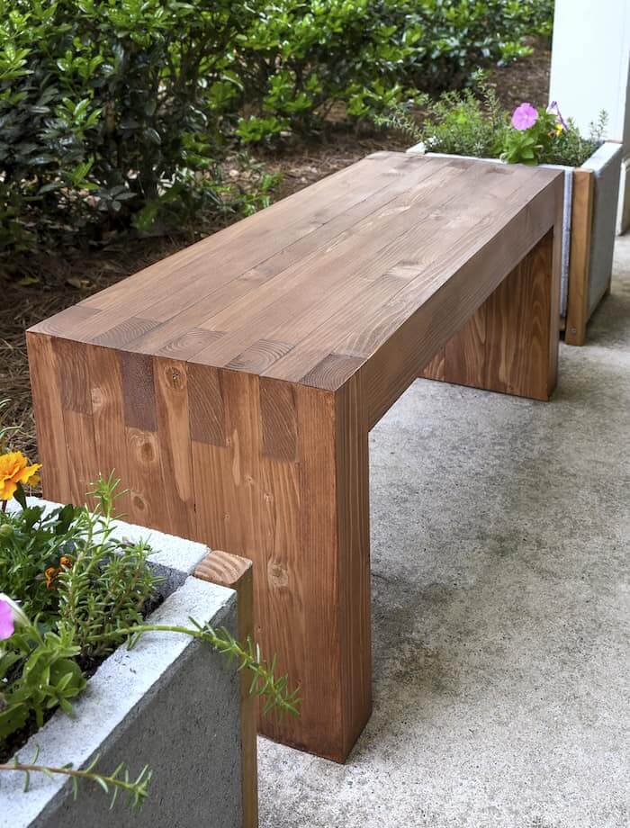 DIY Outdoor Bench Ideas: Wooden Zen Garden Bench