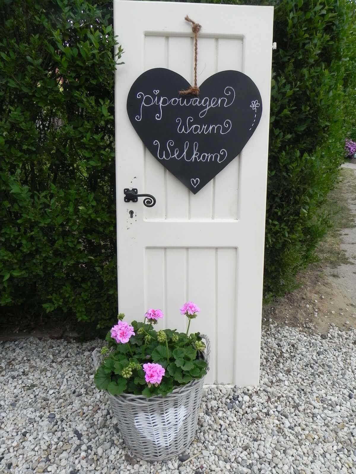 Old Door Outdoor Decor Idea with Chalkboard Signs | Creative Repurposed Old Door Ideas & Projects For Your Backyard