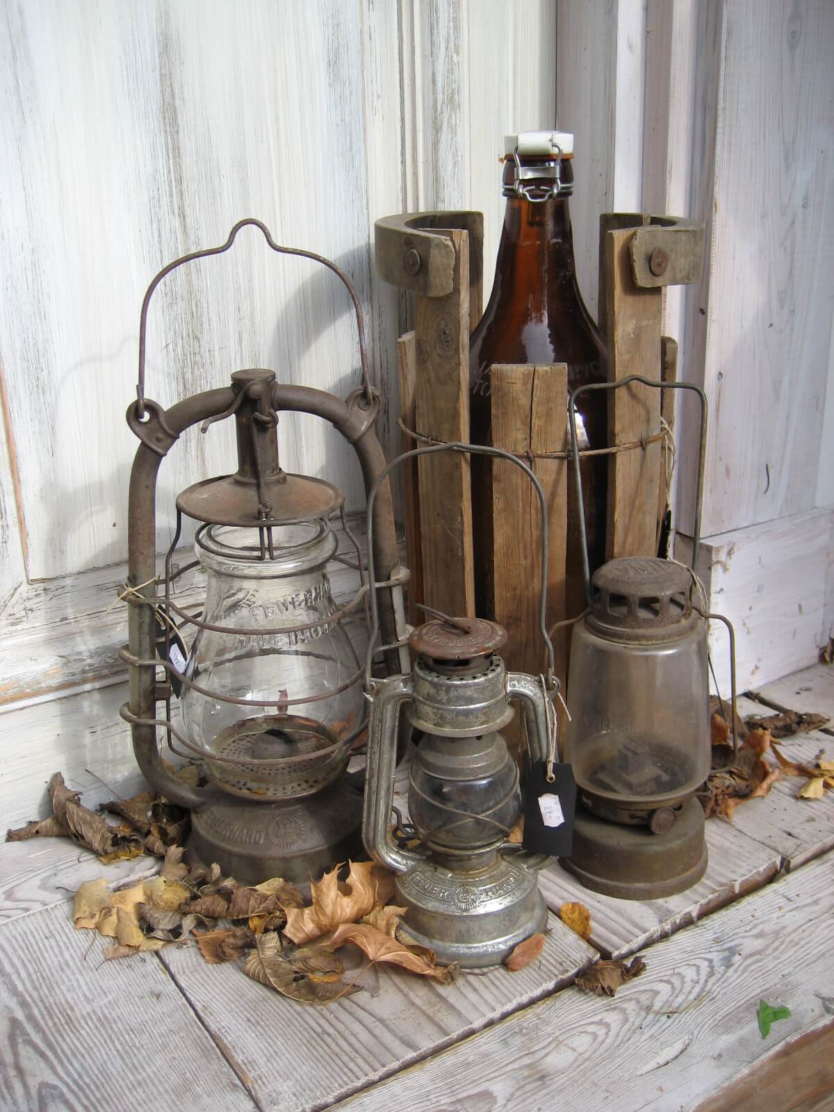 A Cluster of Rusty Lanterns | Vintage Porch Decor Ideas