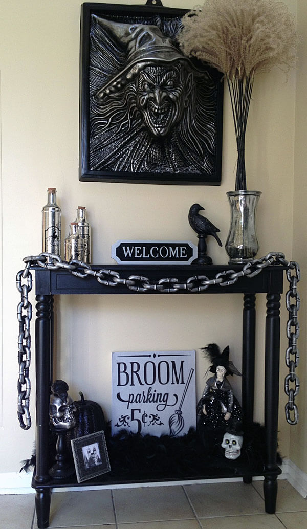 Start Spooking in the Foyer | DIY Indoor Halloween Decorating Ideas