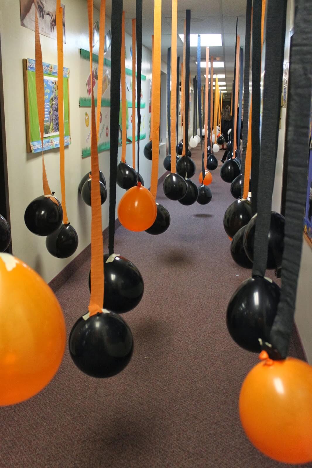Balloons Make Perfect “Parade” for Kids | DIY Indoor Halloween Decorating Ideas