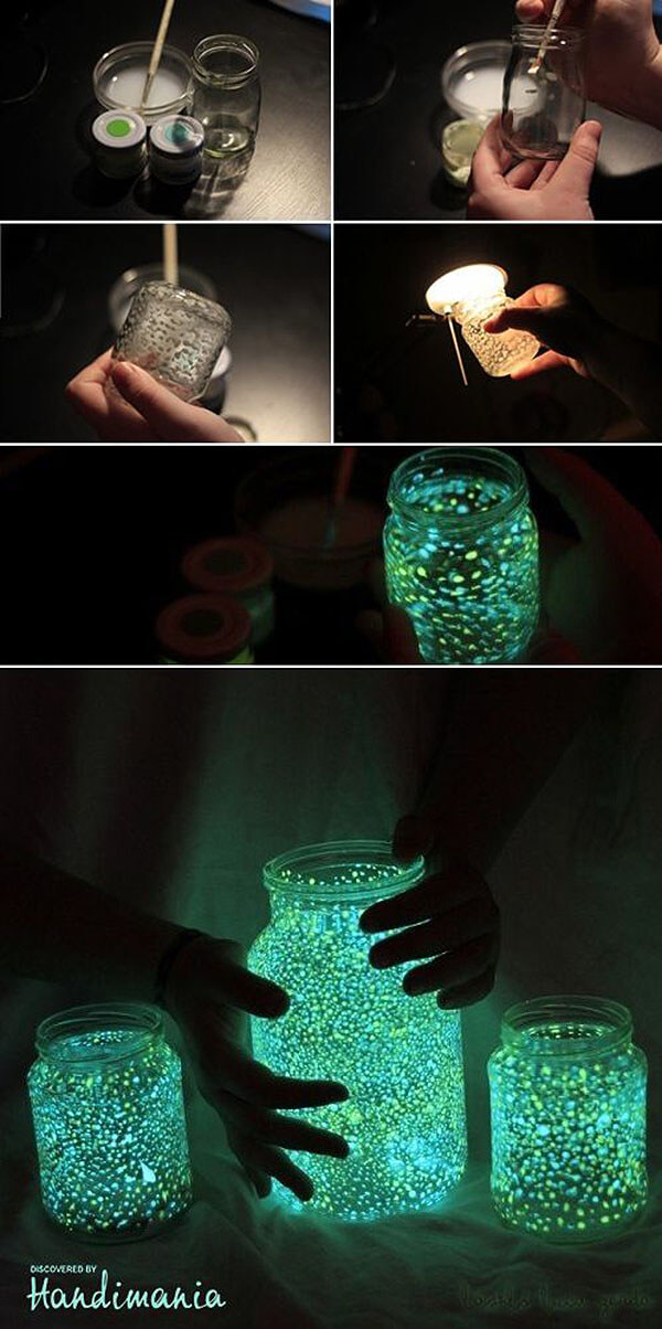 DIY Mason Jar Halloween Crafts: Awesome Glow-In-The-Dark Mason Jars