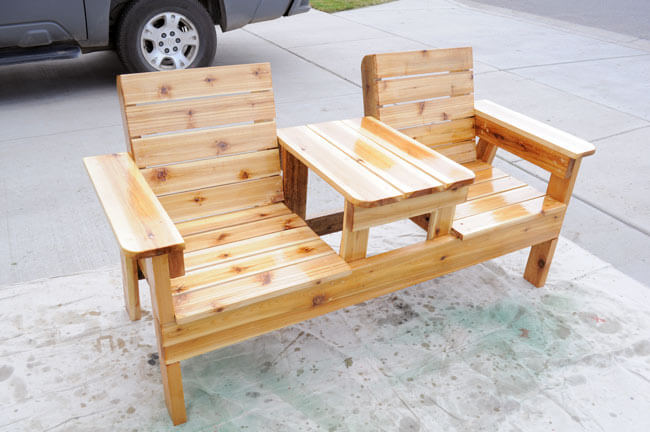Outdoor DIY Bench Ideas: Cabin Style Double Chair Bench with Built-In Shared Table