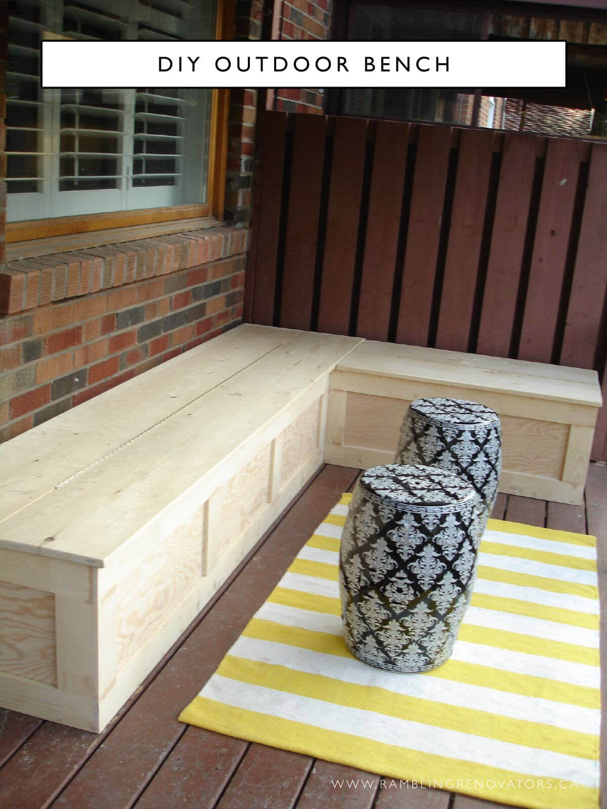 Outdoor DIY Bench Ideas: Simple Style Corner Bench