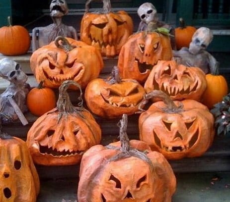 24 pumpkin carving ideas