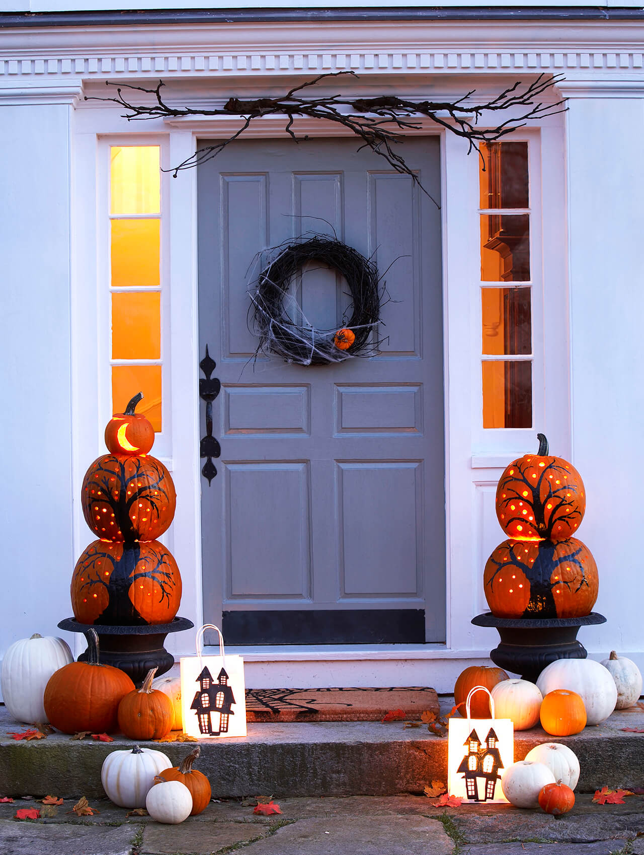 Beauty of Pumpkins | Scary DIY Halloween Porch Decoration Ideas | vintage halloween porch