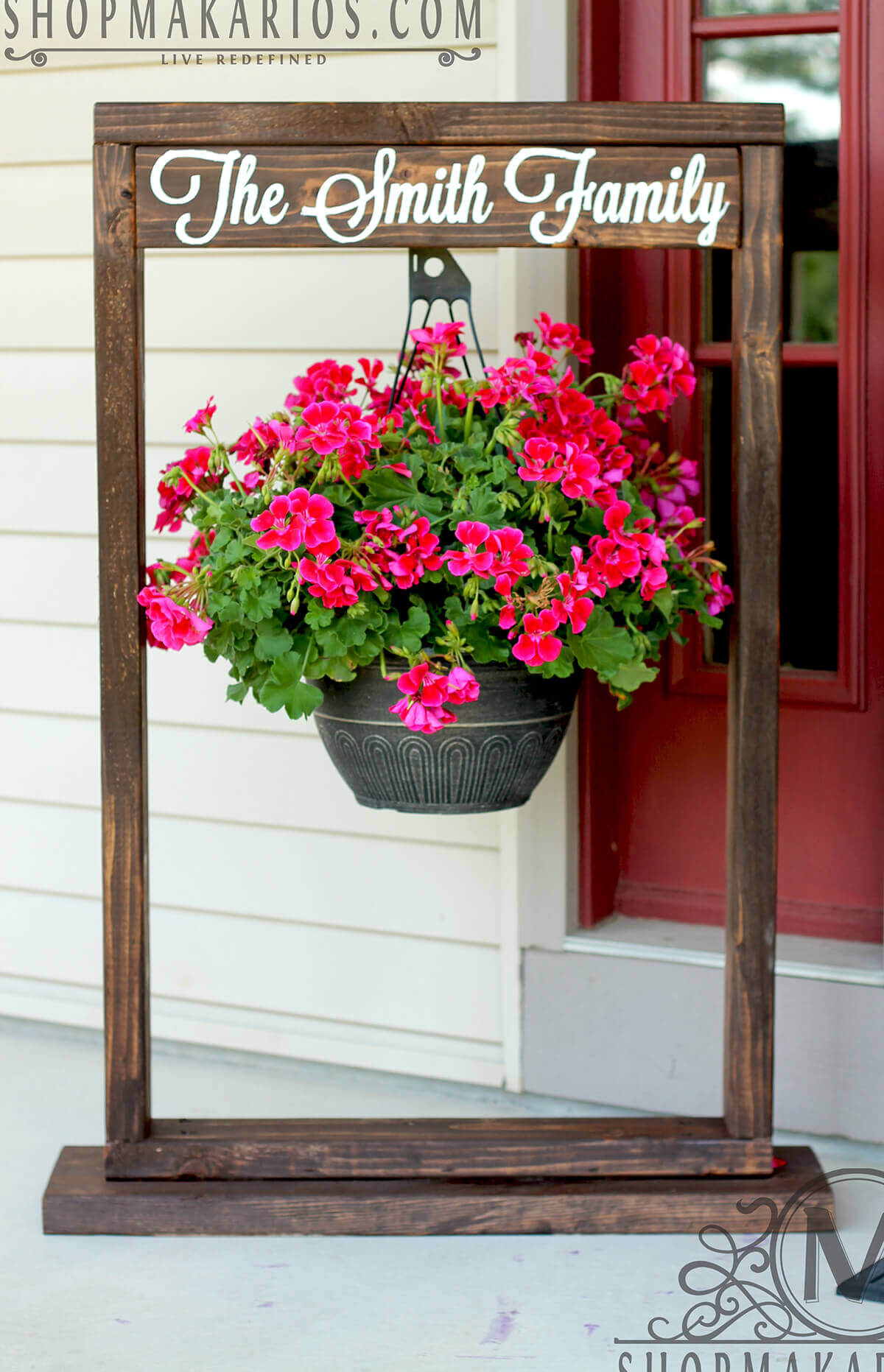 Wooden Entryway Sign and Hanging Flower Pot | DIY Outdoor Hanging Planter Ideas | Plant Pot Design Ideas