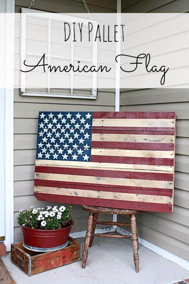 American Flag Gives Wood Pallet Patriotic Lift | DIY Painted Garden Decoration Ideas