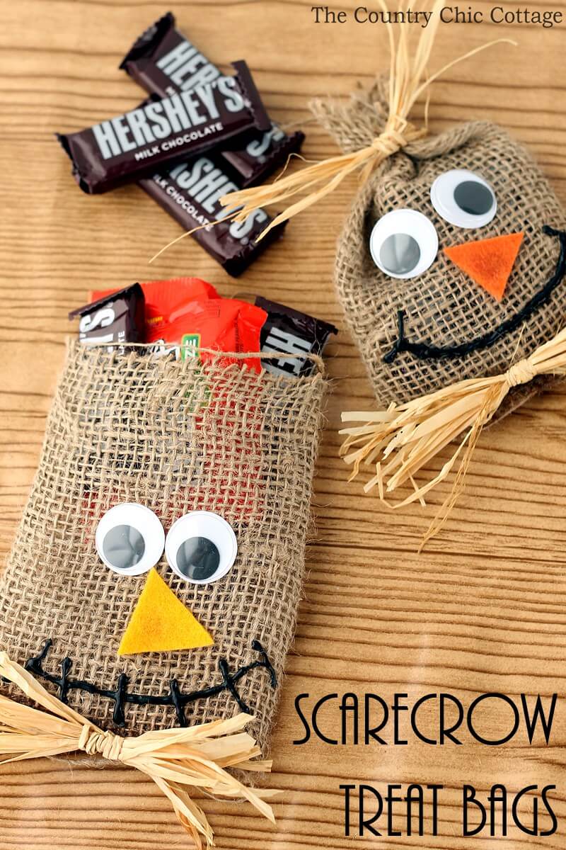 Friendly Treat Bags | Awesome DIY Halloween Party Decor | BHG Halloween