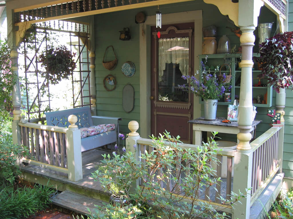 Victorian Warmth Back Porch Layout | Vintage Porch Decor Ideas