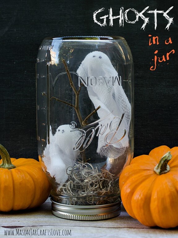 Ghost Town in a Mason Jar | DIY Indoor Halloween Decorating Ideas