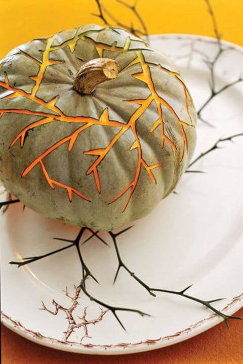 DIY Pumpkin Carving Ideas: Vine Branch