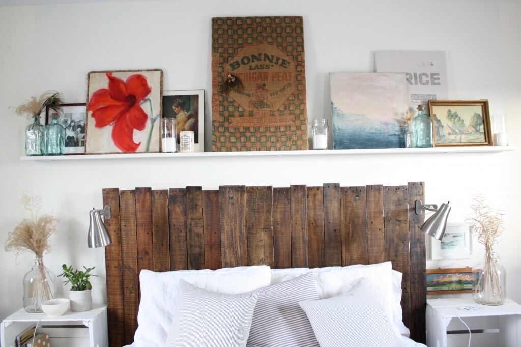 DIY Pallet Headboard | DIY Headboard Decoration Ideas for Bedroom