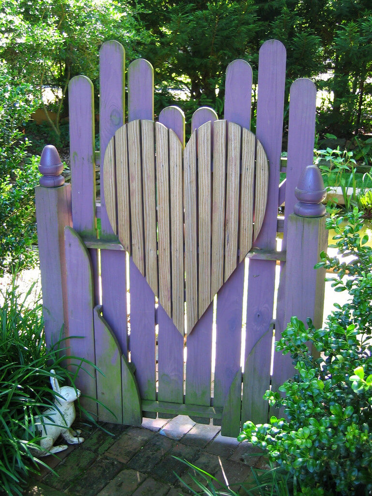 Hands & heart garden gate | DIY Garden Gate Ideas