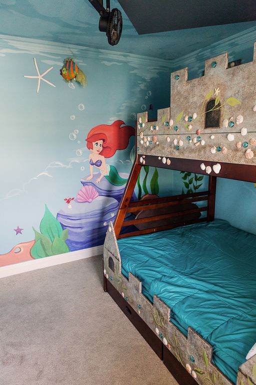 Disney theme bedroom | DIY Ocean/Beach Theme Bedroom Ideas For Kids