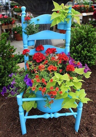 Remove The Seats From Old Chairs For Flower Beds | Low-Budget DIY Garden Pots and Containers