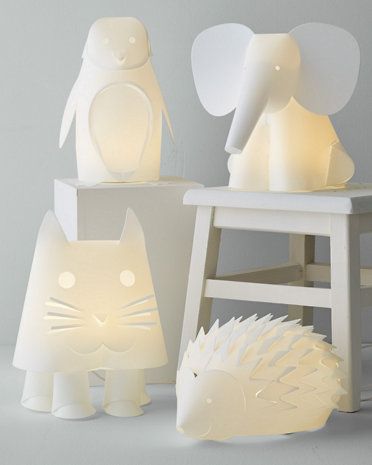 Zoo-themed lighting for a nursery | Cool Zoo Themed Bedroom Ideas For Kids or Nursery