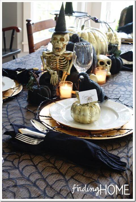 Elegantly Spooky Halloween Tablescape | Fun & Spooky Halloween Table Decoration Ideas - FarmFoodFamily.com