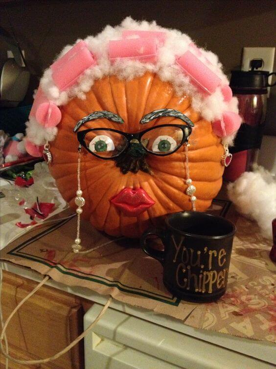 Gradma Pumpkin | No-Carve Pumpkin Decorating Ideas For This Halloween