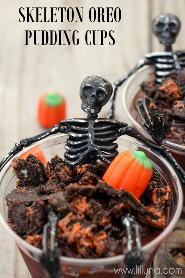 Skeleton Pudding Cups | Halloween Party Food Ideas | Halloween Party Themes For Adults