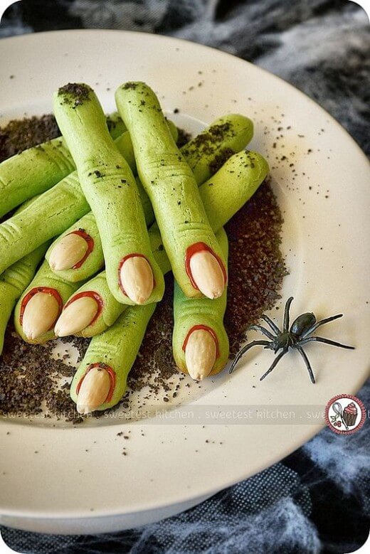 Witches fingers | Halloween Party Food Ideas | Halloween Party Themes For Adults