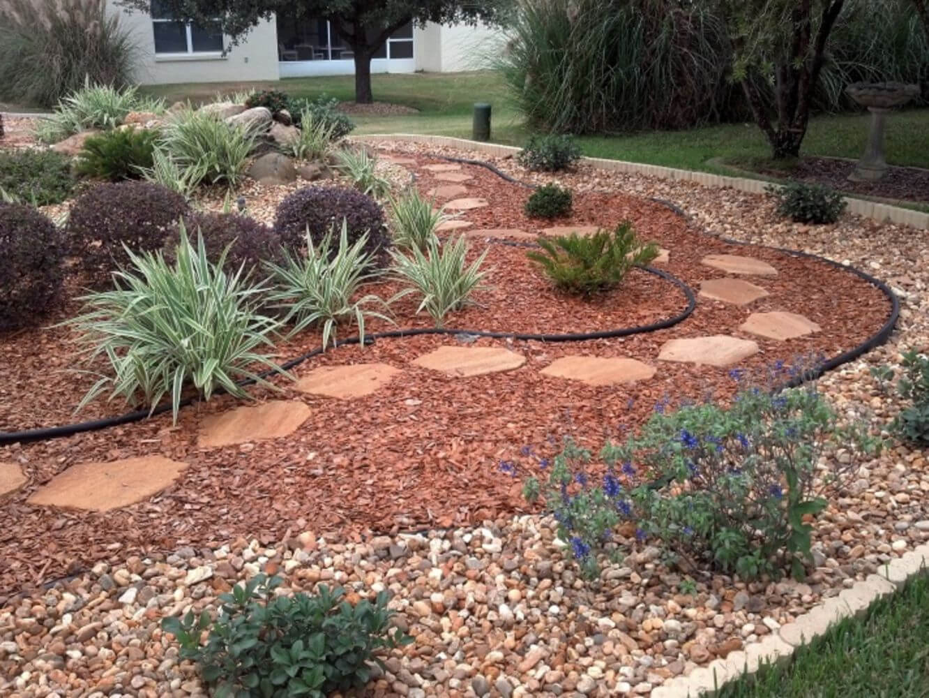 Landscaping Design Ideas Without Grass, How Do You Landscape A Small Front Yard Without Grass