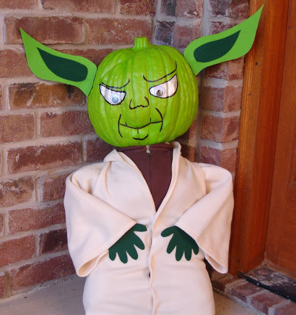 No Carve Yoda Star Wars Pumpkin | No-Carve Pumpkin Decorating Ideas For This Halloween