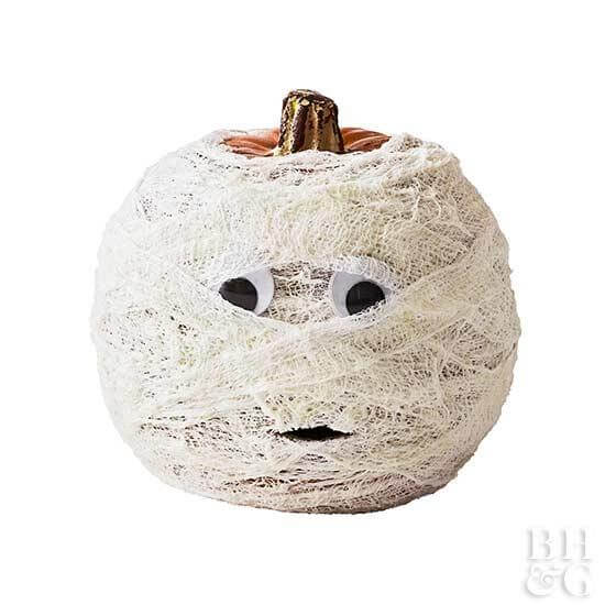 Mummy Pumpkin | No-Carve Pumpkin Decorating Ideas For This Halloween