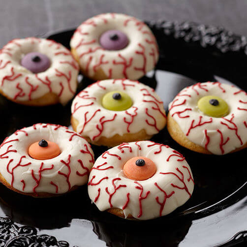 Eye Scare You Halloween Donuts | Halloween Inspired Recipes: How to Make Simple Halloween Party Food