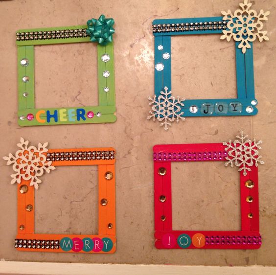 Xmas Popsicle stick frames | Photo Frames | Easy, Inexpensive, and Creative Christmas Crafts for Kids