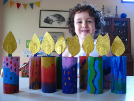 Cardboard tube chanukiah | Christmas Craft Ideas for Preschoolers