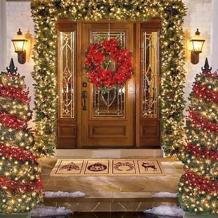 Wreath with Christmas Lights on Entry Door | Christmas Door and Window Lighting Decorating Ideas