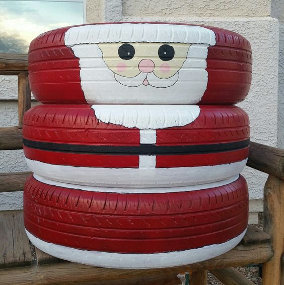 Santa Claus recycled old tires | Best Recycled Tire Christmas Decoration Ideas | FarmFoodFamily.com