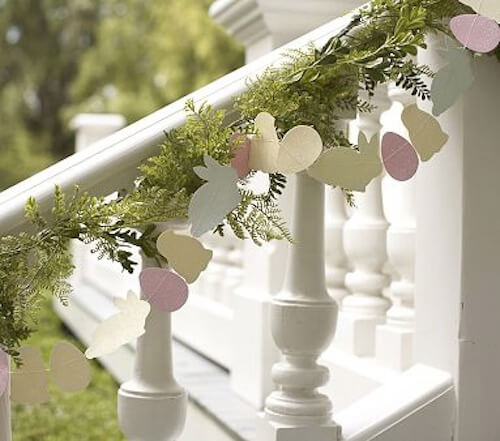 Easter Glitter Garland | Best Easter Porch Decorating Ideas