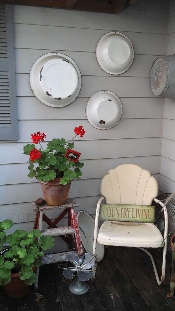 Metal Pans Hanging | Best Outdoor Wall Decor Ideas